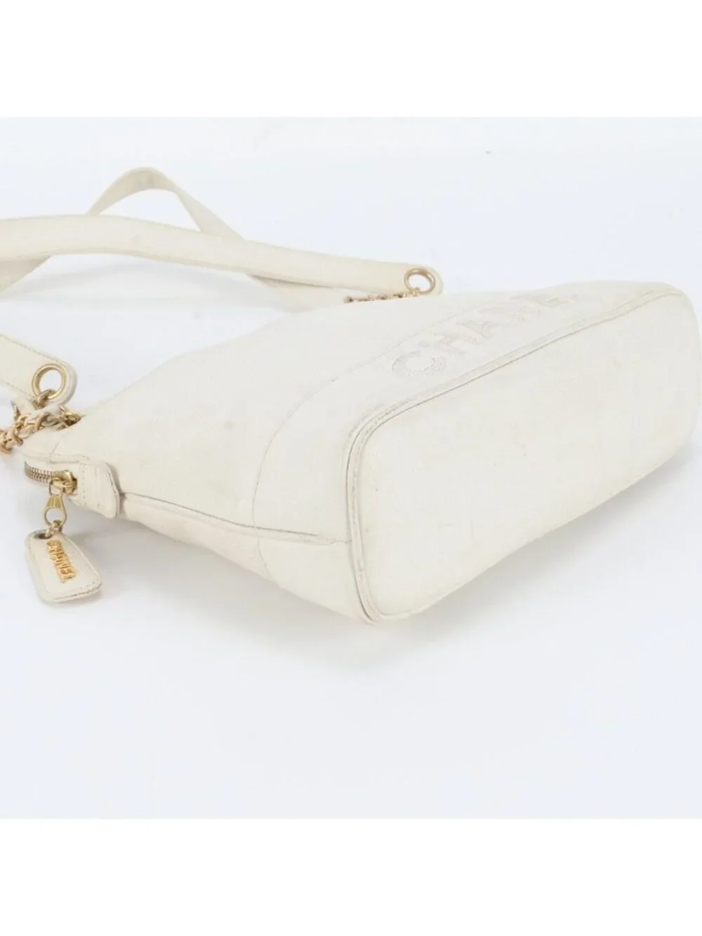 Chanel Caviar Leather Shoulder Bag